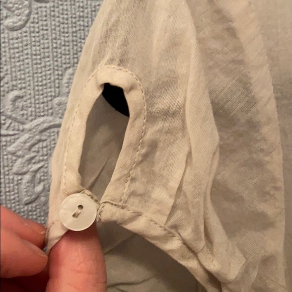 4/$20 Cotton button up textured cap sleeve blouse - Picture 5 of 5